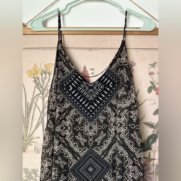 ASTR Sleeveless Leopard Boho Sheath Geometric Maxi Dress Brown Black Large - Picture 2 of 12